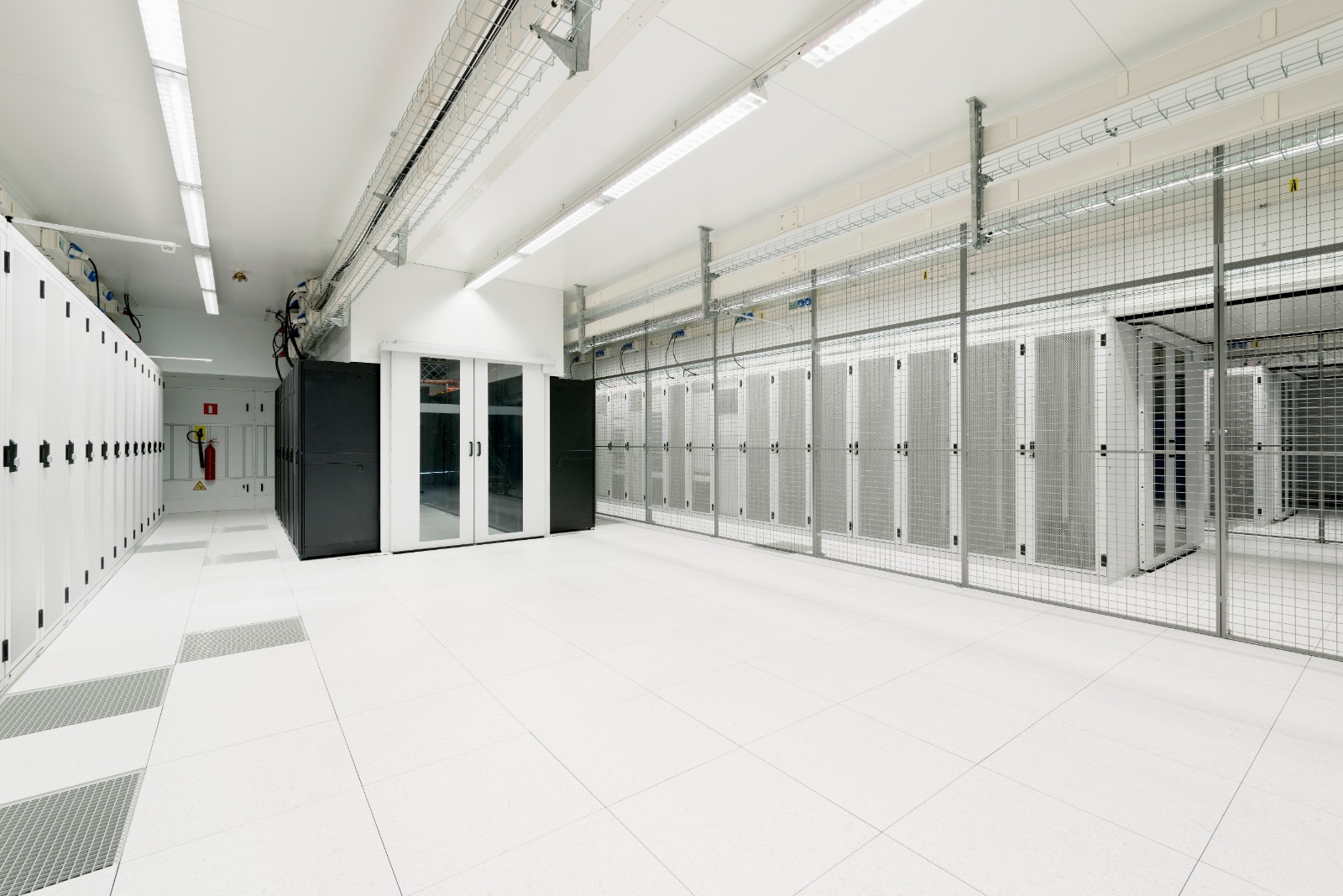 Secure Private Cage Data Center Colocation